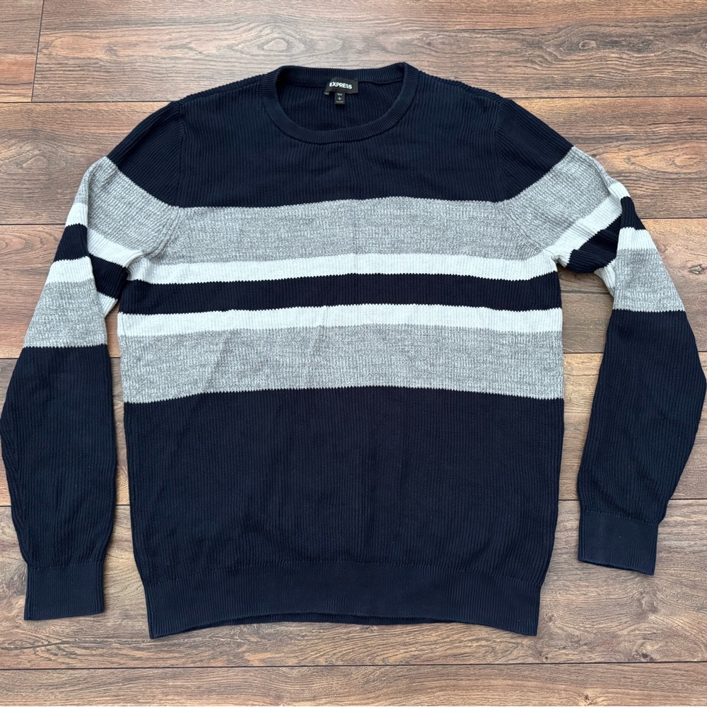 Express Men's Navy Blue & Gray Crewneck Sweater in Size Large Tall